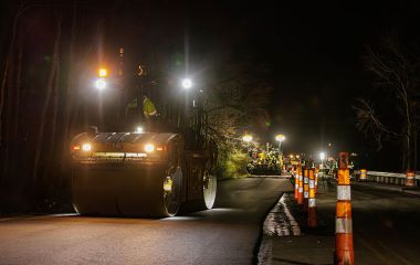 Topcon розширює портфель технологій для будівництва доріг новими рішеннями для сканування, укладання та ущільнення.