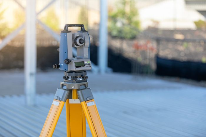 Електронний теодолiт SOKKIA DT750