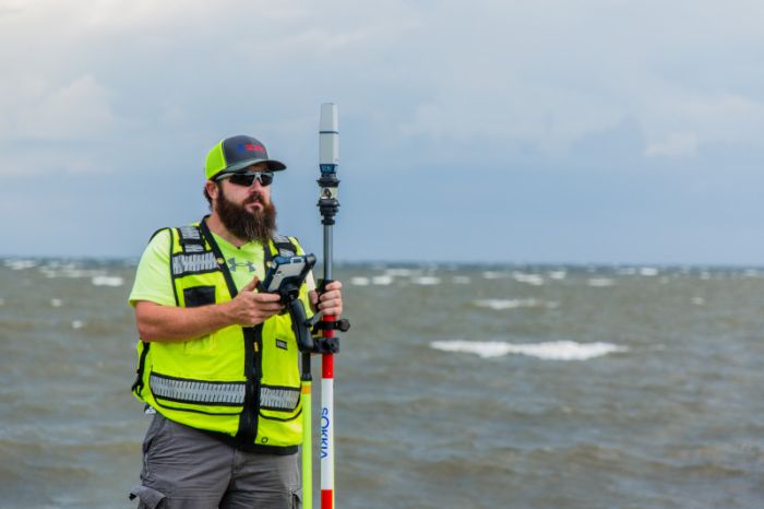 Інтегрована система GNSS та роботизованого тахеометра GCX3, iX-703, SHC6400